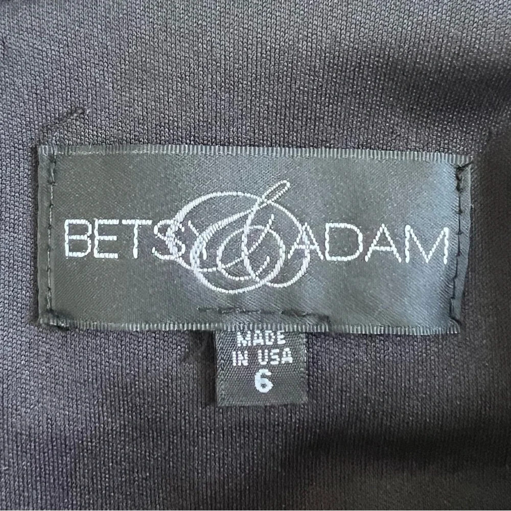 Betsy & Adam Long Black Spaghetti Strap Gown, Size 6 - Picture 5 of 7